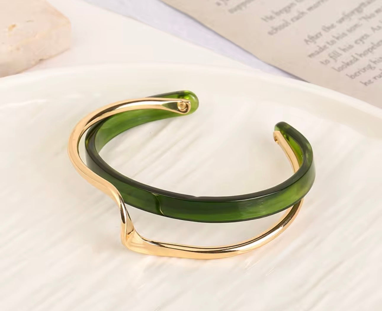 Twisted Resin & Gold Cuff Bracelet