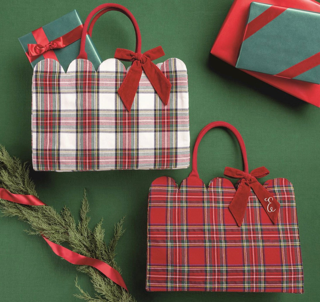 Plaid Christmas Scallop Totes