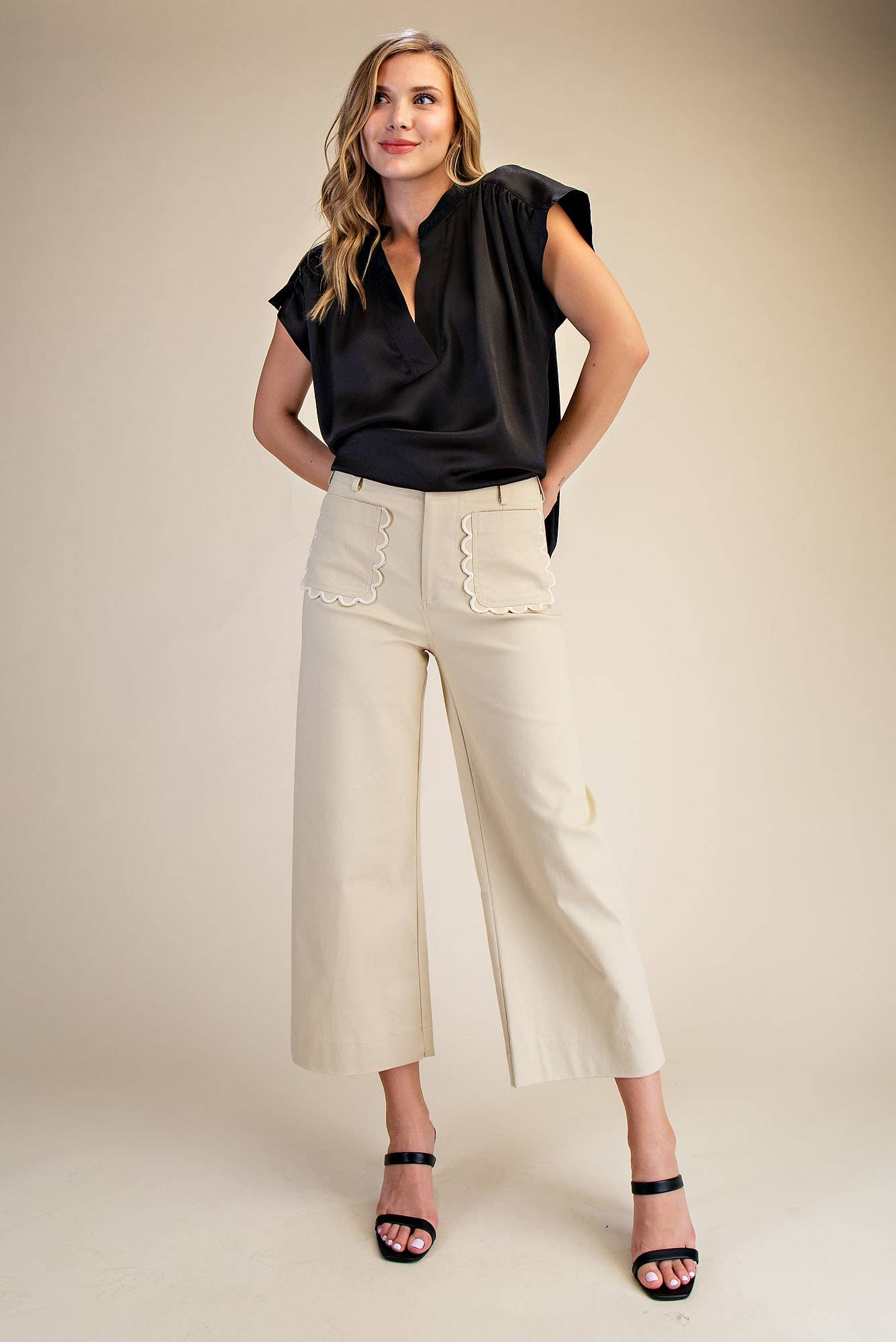 Colette Cropped Wide-Leg Scallop Pocket Detail Pants