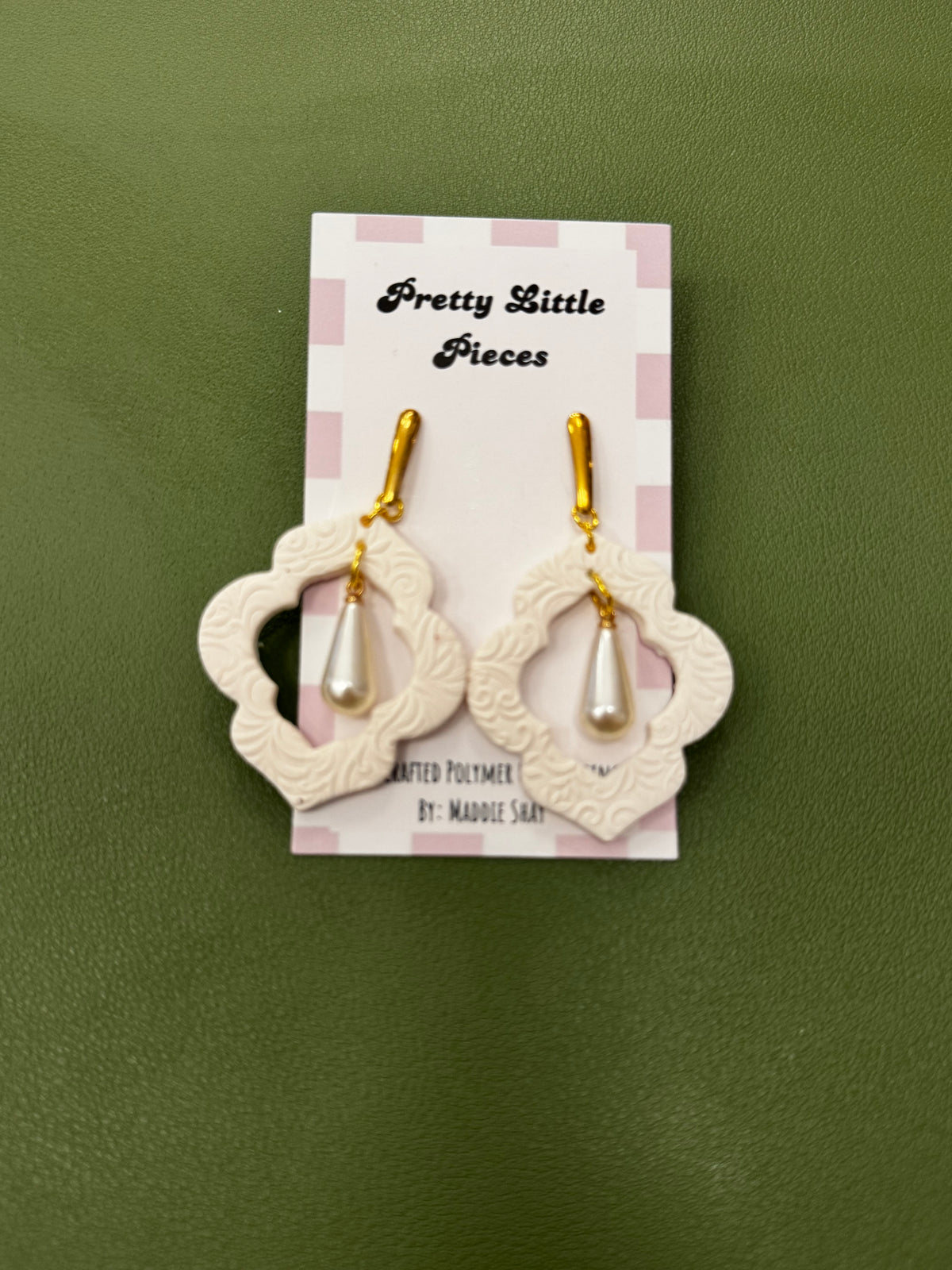 Quatrefoil Clay Earrings With Pearl Drop