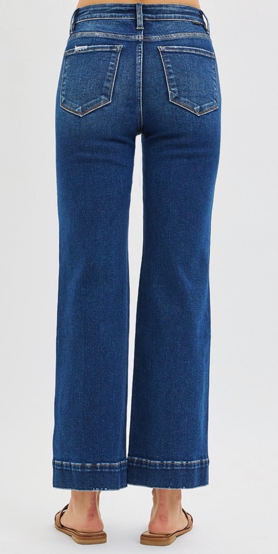 HIGH RISE STRAIGHT JEANS