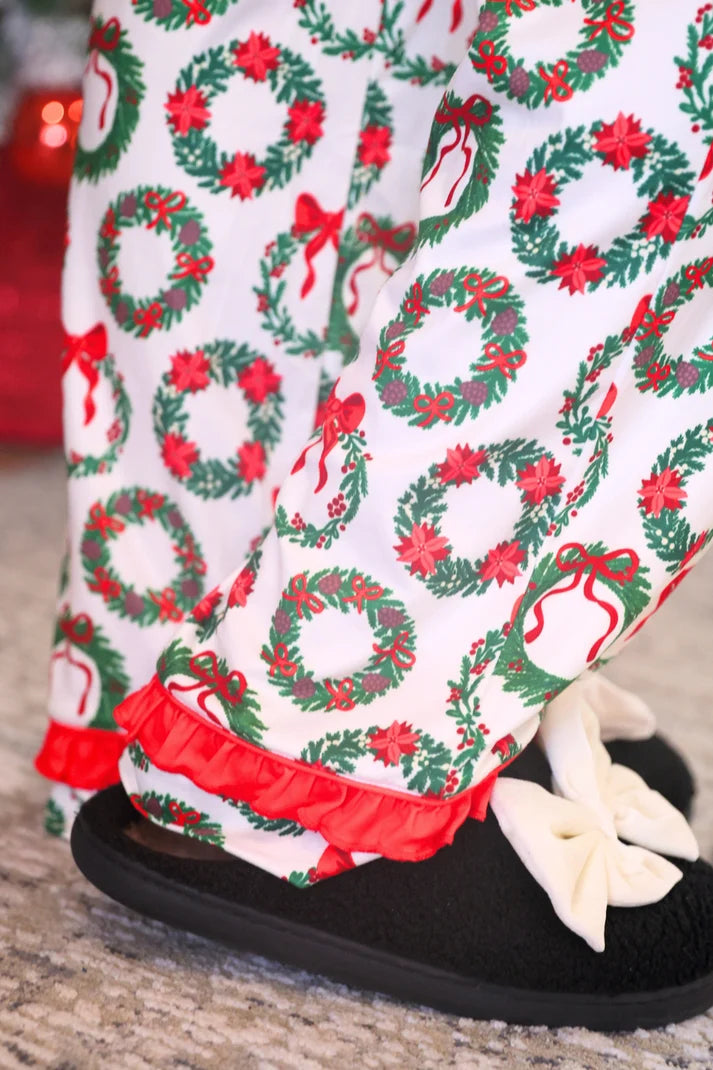 Ribbon and Wreath Pajama Set