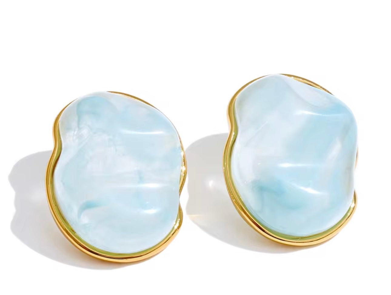 Molten Resin Stud Earrings