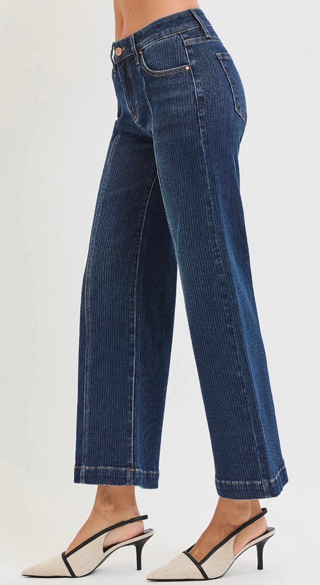 MID RISE CROP WIDE FRONT SEAMED DETAILED JEANS