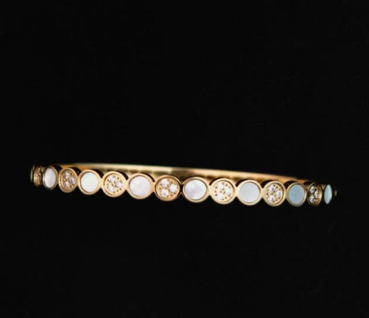 Alys 18kt Gold Plated Shell Bangle