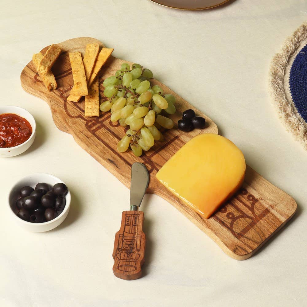 Nutcracker Wood Tray W/ Spreader