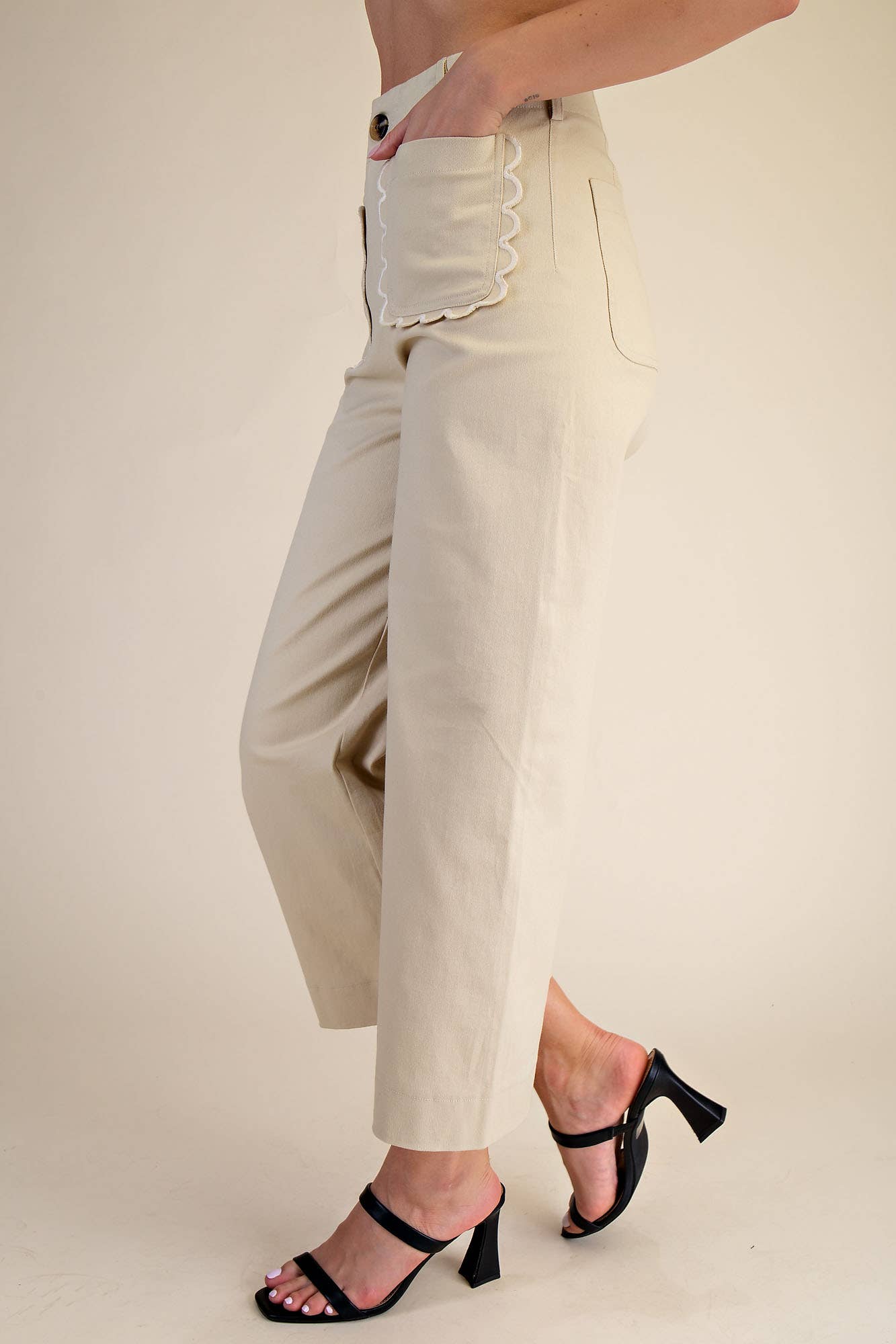 Colette Cropped Wide-Leg Scallop Pocket Detail Pants