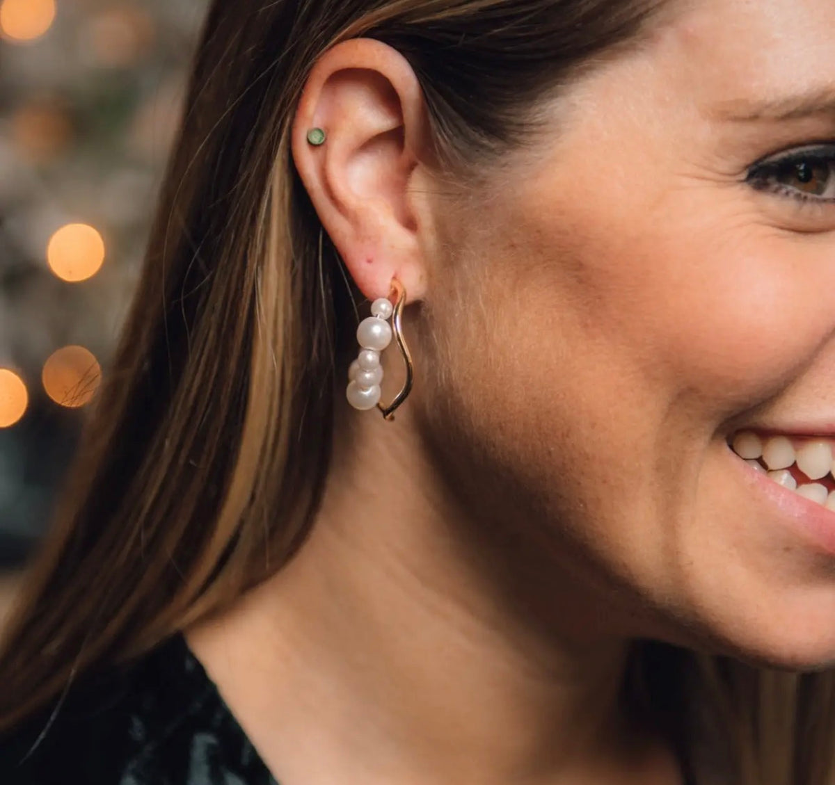 Mariah Pearl Earrings