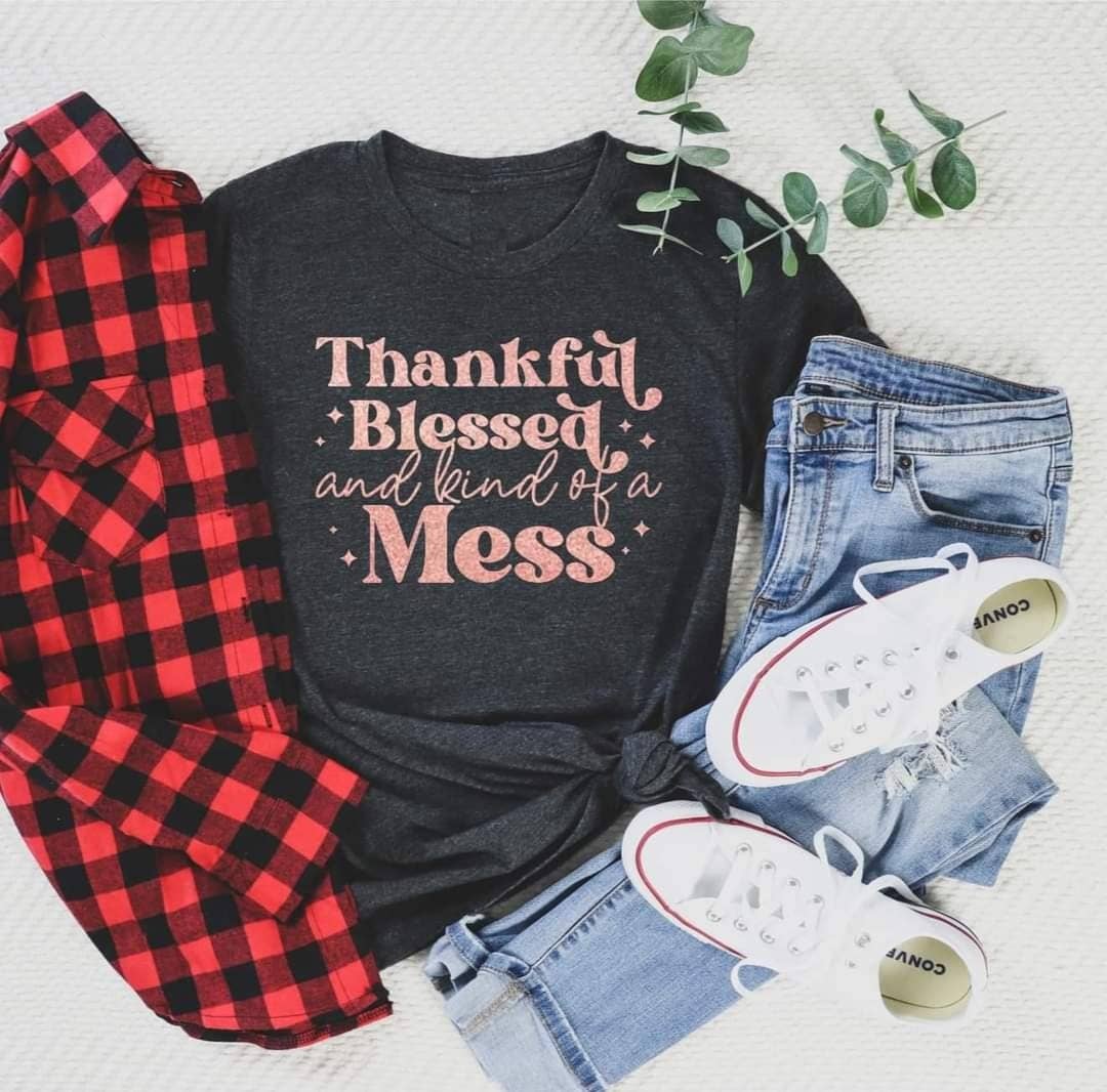 THANKFUL BLESSED HOT MESS GRAPHIC TEE.